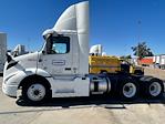 Used 2020 Volvo VNR Volvo D13 Semi Truck for sale #CW781 - photo 4
