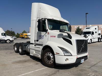 Used 2020 Volvo VNR Volvo D13 Semi Truck for sale #CW788 - photo 1