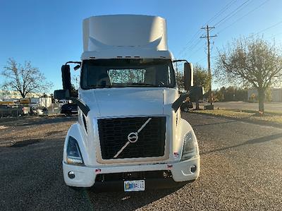 Used 2020 Volvo VNR Volvo D13 Semi Truck for sale #CW827 - photo 2
