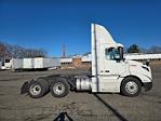 Used 2020 Volvo VNR Volvo D13 Semi Truck for sale #CW869 - photo 8