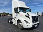 Used 2020 Volvo VNR Volvo D13 Semi Truck for sale #CW882 - photo 1