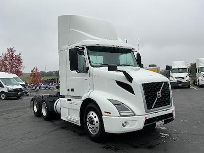 Used 2020 Volvo VNR Volvo D13 Semi Truck for sale #CW930 - photo 1