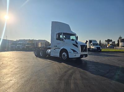 Used 2020 Volvo VNR Volvo D13 Semi Truck for sale #CW967 - photo 1