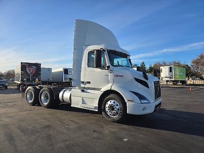 Used 2020 Volvo VNR Volvo D13 Semi Truck for sale #CW969 - photo 1