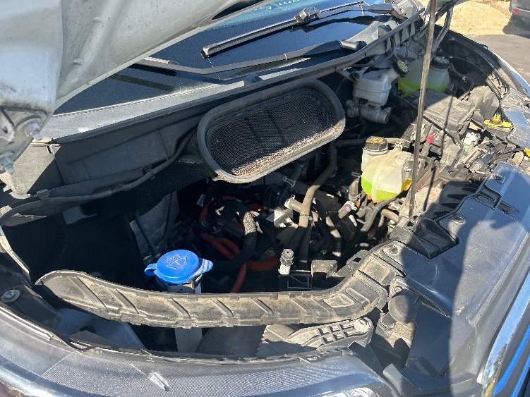 Used 2022 Ford E-Transit 350 - photo 25