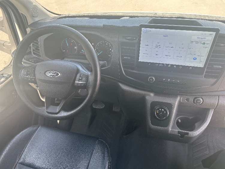 Used 2022 Ford E-Transit 350 - photo 20