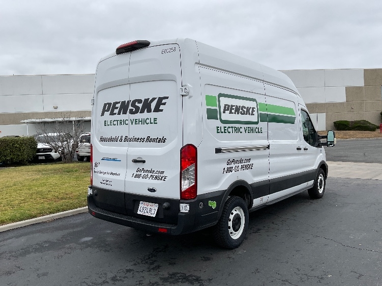 Used 2022 Ford E-Transit 350 - photo 14