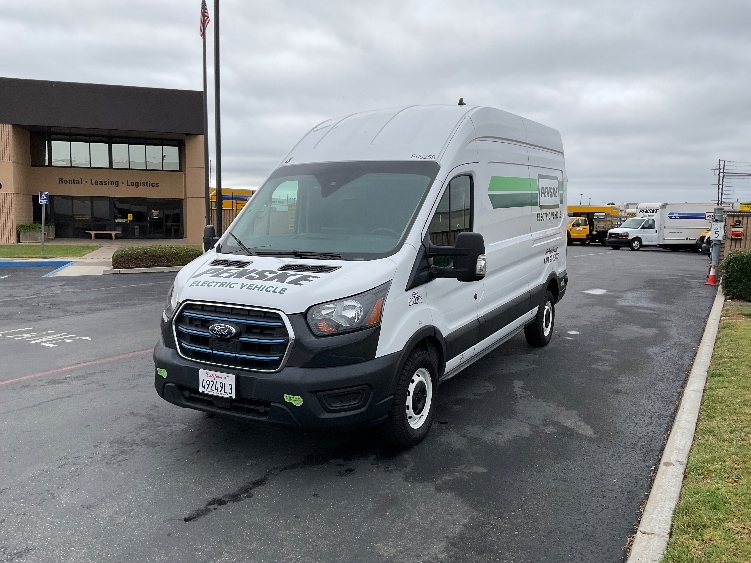 Used 2022 Ford E-Transit 350 - photo 5