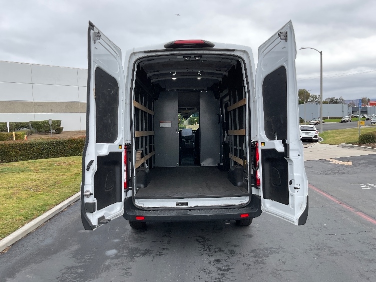 Used 2022 Ford E-Transit 350 - photo 10