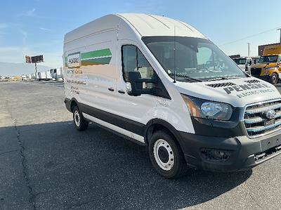 Used 2022 Ford E-Transit 350 - photo 1