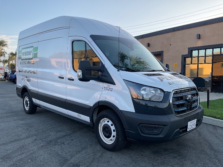 Used 2022 Ford E-Transit 350 - photo 1