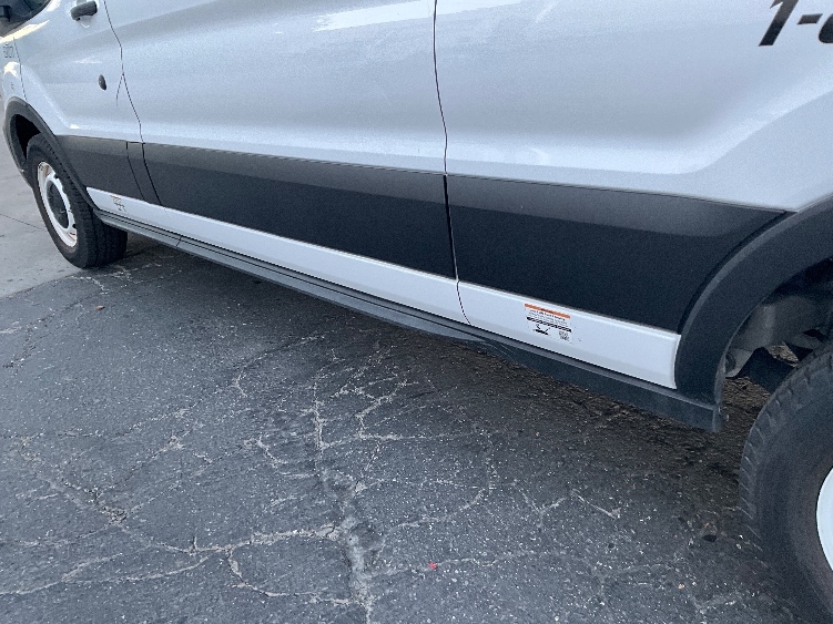 Used 2022 Ford E-Transit 350 - photo 7