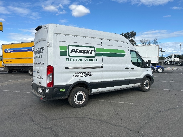 Used 2022 Ford E-Transit 350 - photo 13