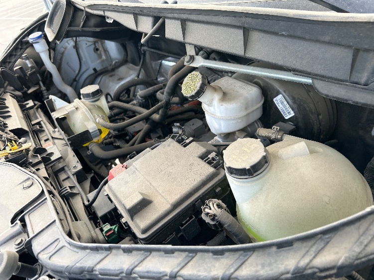 Used 2022 Ford E-Transit 350 - photo 23