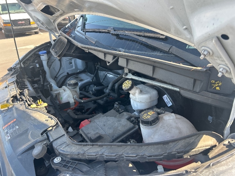 Used 2022 Ford E-Transit 350 - photo 26