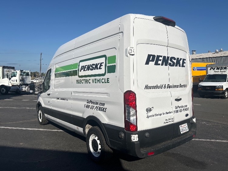 Used 2022 Ford E-Transit 350 - photo 8