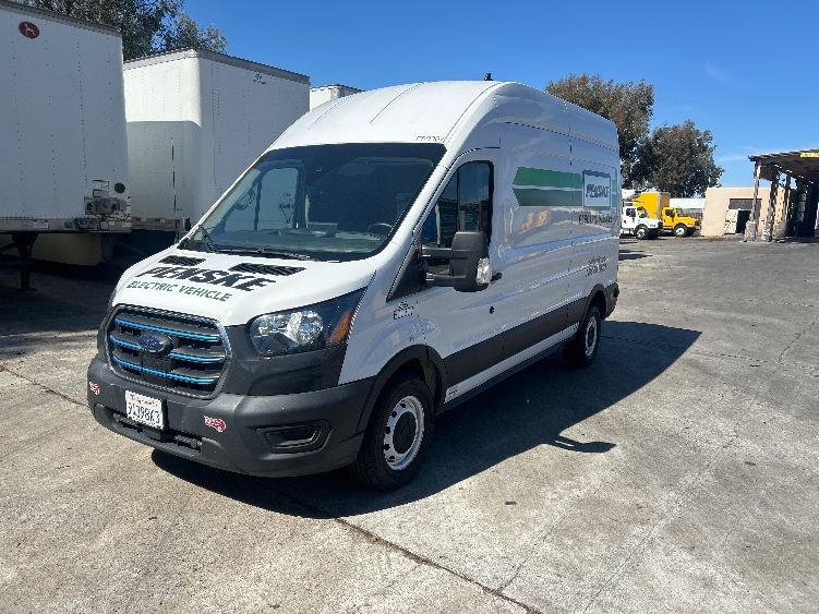 Used 2022 Ford E-Transit 350 - photo 5