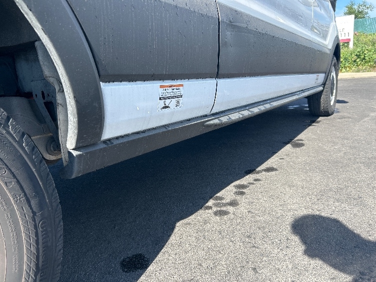Used 2022 Ford E-Transit 350 - photo 16