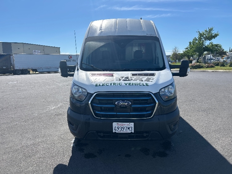 Used 2022 Ford E-Transit 350 - photo 2
