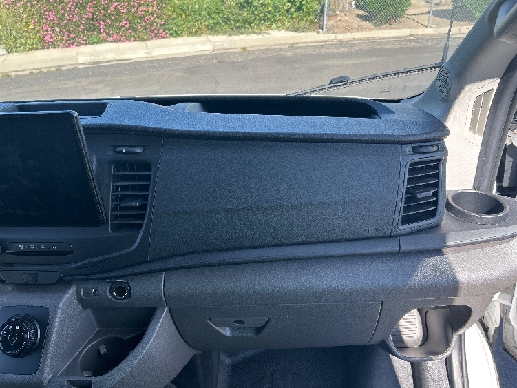 Used 2022 Ford E-Transit 350 - photo 23