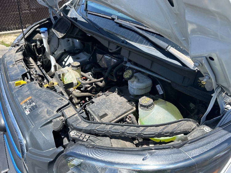 Used 2022 Ford E-Transit 350 - photo 26