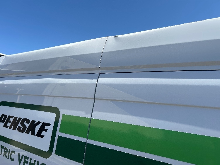 Used 2022 Ford E-Transit 350 - photo 28
