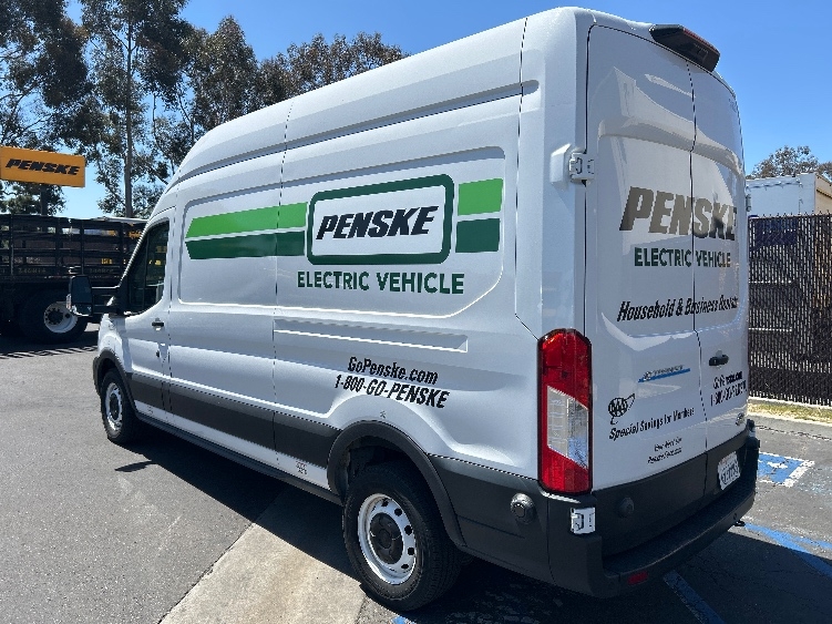 Used 2022 Ford E-Transit 350 - photo 8