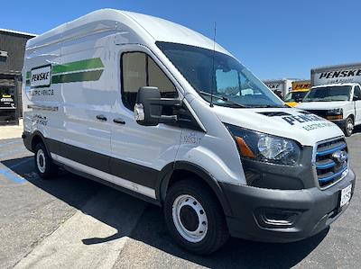 Used 2022 Ford E-Transit 350 - photo 1