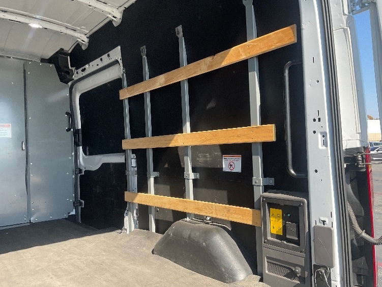 Used 2022 Ford E-Transit 350 - photo 12