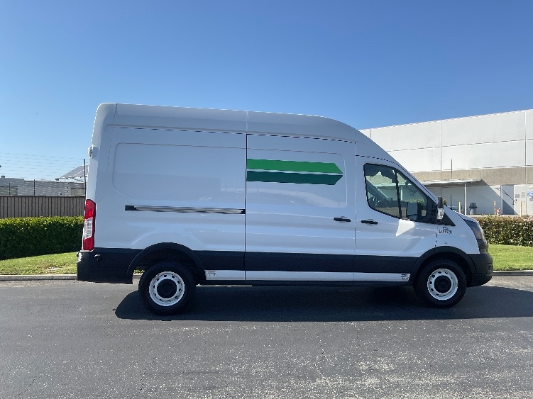 Used 2022 Ford E-Transit 350 - photo 14