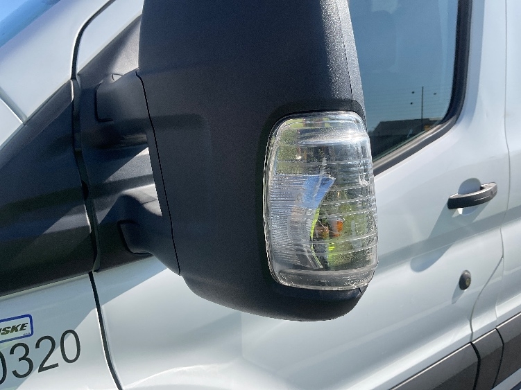 Used 2022 Ford E-Transit 350 - photo 24