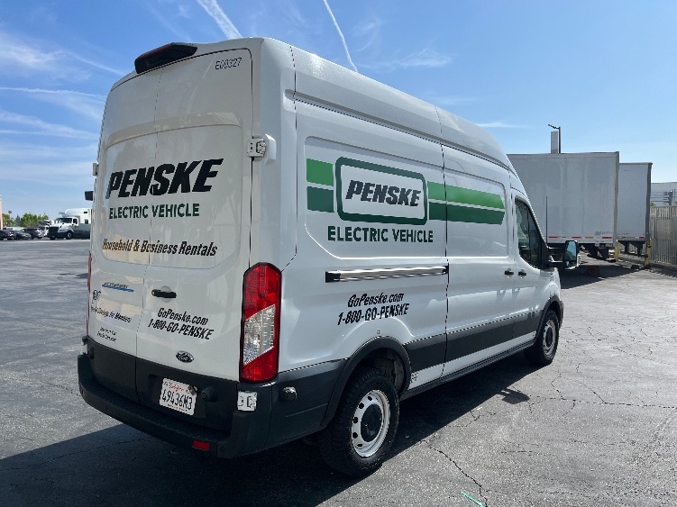 Used 2022 Ford E-Transit 350 - photo 14