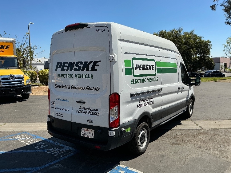 Used 2022 Ford E-Transit 350 - photo 15
