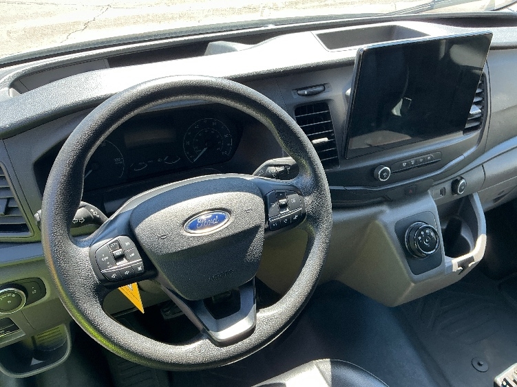 Used 2022 Ford E-Transit 350 - photo 20