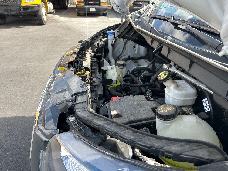 Used 2022 Ford E-Transit 350 - photo 25