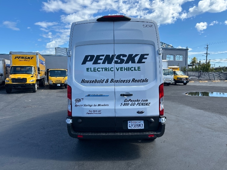 Used 2022 Ford E-Transit 350 - photo 9