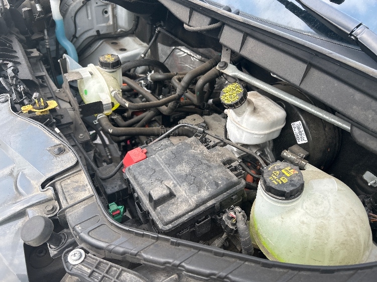 Used 2022 Ford E-Transit 350 - photo 26