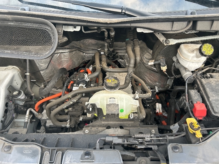 Used 2022 Ford E-Transit 350 - photo 27