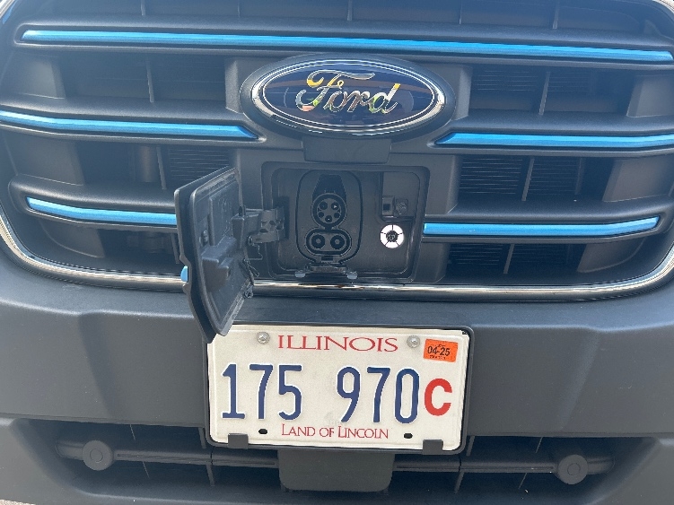 Used 2022 Ford E-Transit 350 - photo 28