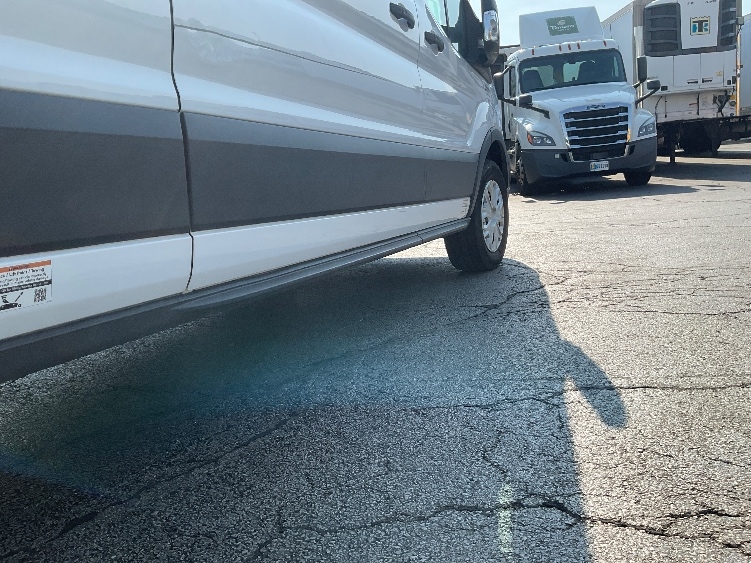 Used 2022 Ford E-Transit 350 - photo 16