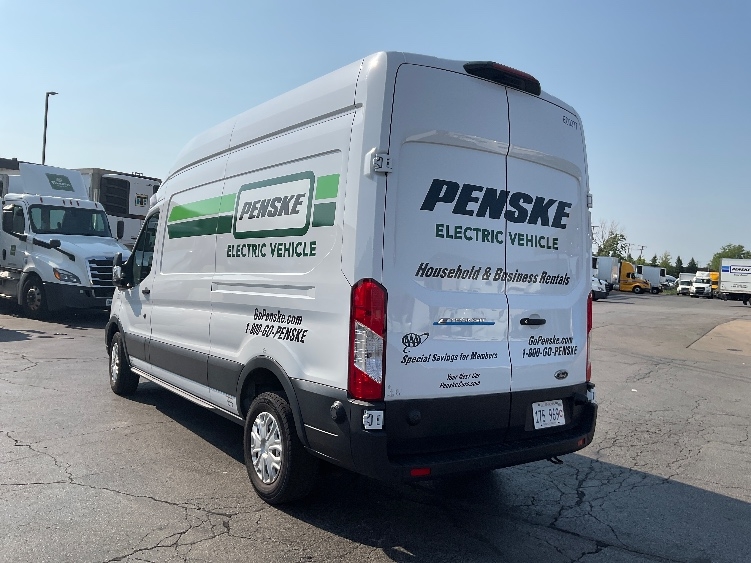 Used 2022 Ford E-Transit 350 - photo 8