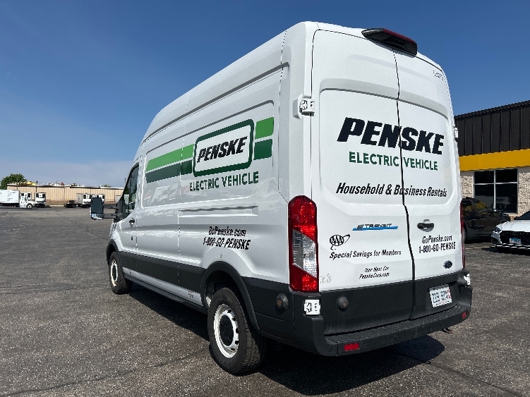 Used 2022 Ford E-Transit 350 - photo 8
