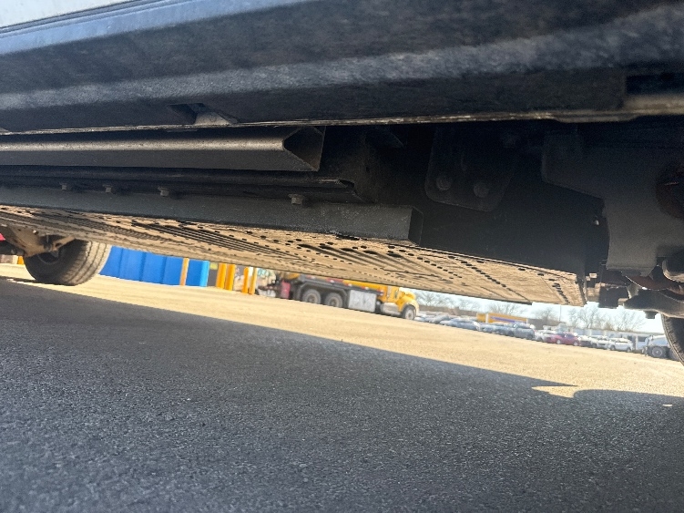 Used 2022 Ford E-Transit 350 - photo 14