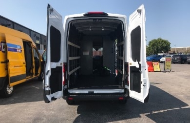 Used 2022 Ford E-Transit 350 - photo 9