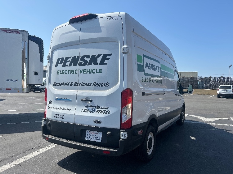 Used 2022 Ford E-Transit 350 - photo 28