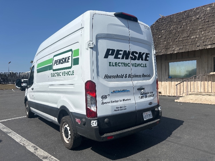 Used 2022 Ford E-Transit 350 - photo 8