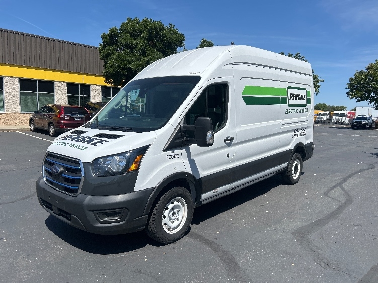 Used 2022 Ford E-Transit 350 - photo 5