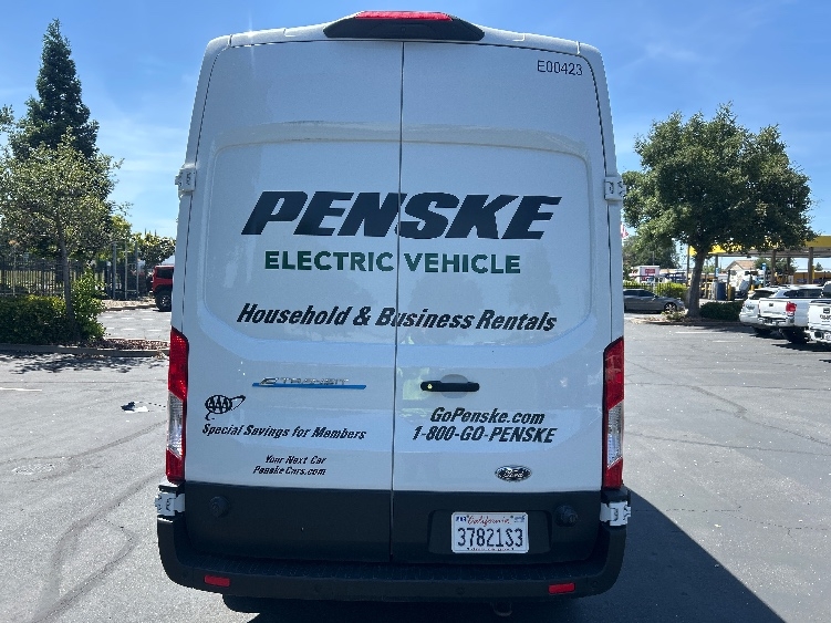 Used 2022 Ford E-Transit 350 - photo 8
