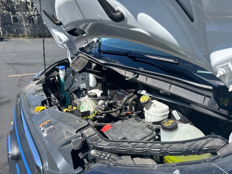Used 2022 Ford E-Transit 350 - photo 25