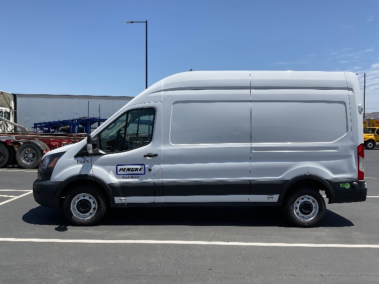 Used 2022 Ford E-Transit 350 - photo 6